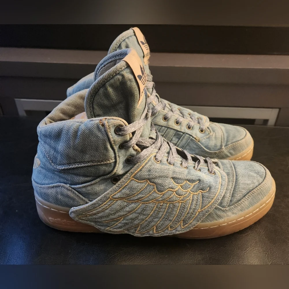 Jeremy Scott X Adidas Denim Wings Sneakers - Picture 4 of 11